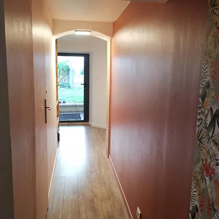 Hébergement de vacances Maison De Charme, à 2 Pas Du Centre De - Drome